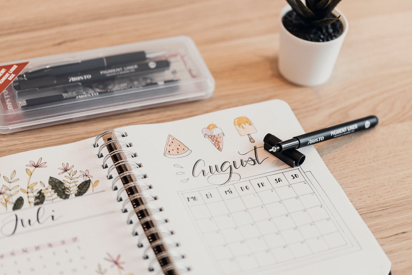 Aristo | Pigment Liner | 0.05, 0.1, 0.2, 0.3, 0.5, 0.8mm | Set of 6 pens