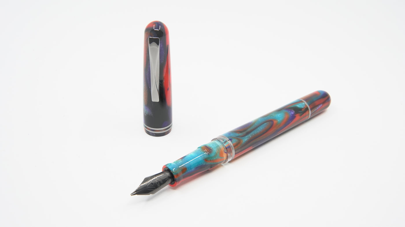Gioia | Metis Fountain Pen | Iride Black | Fine Nib