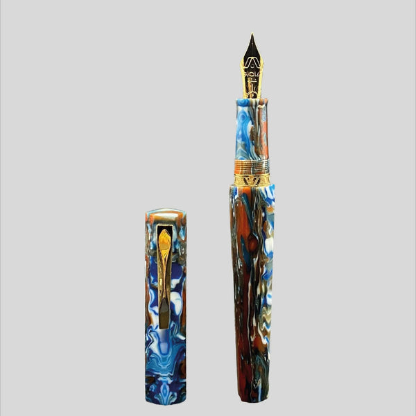 GIOIA Sephora Seamount Fountain Pen – Gold Trim