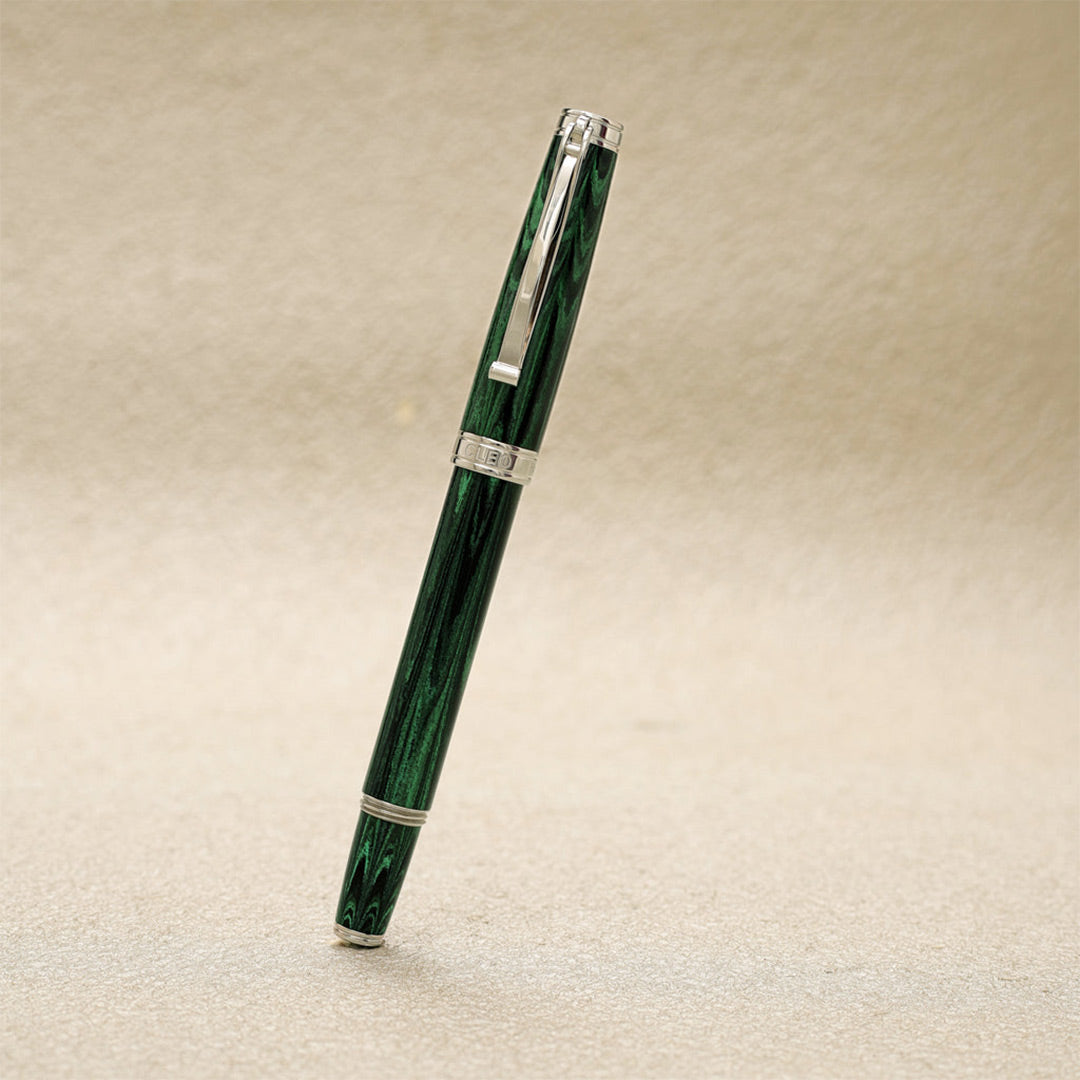 Cleo Skribent | Fountain Pen | Ebonite | Green