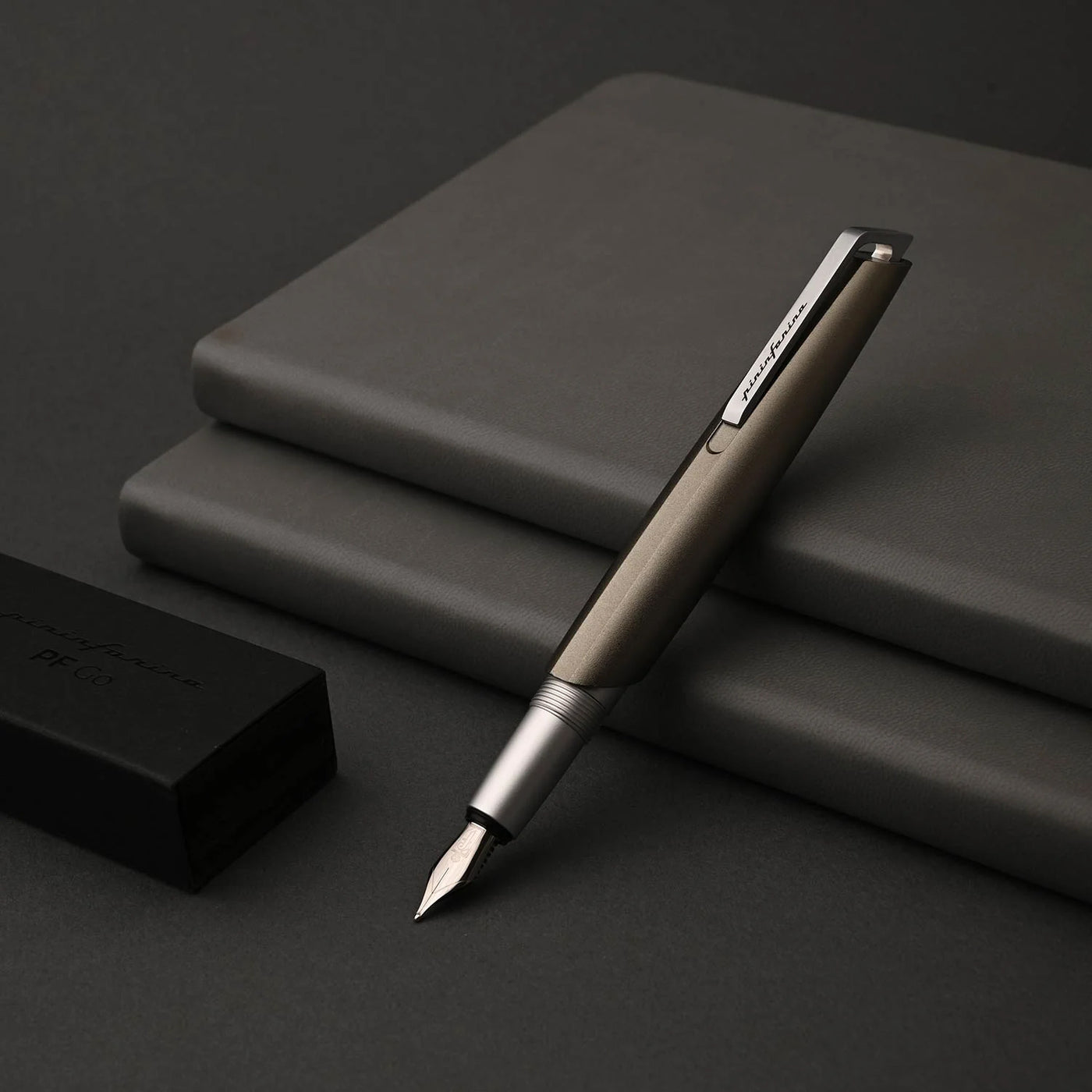 Pininfarina | Pf Go | Fountain pen | Titanio