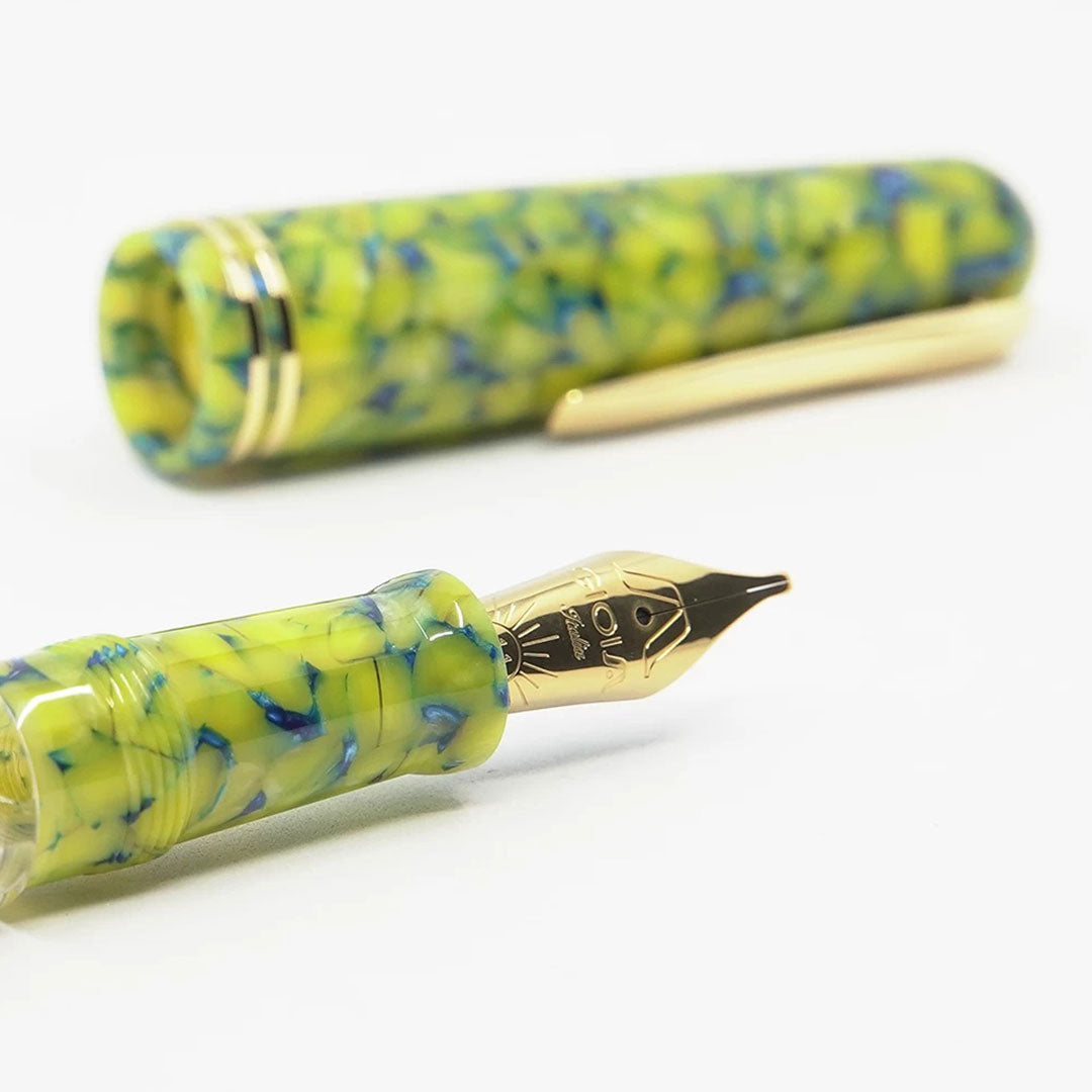 Gioia | Metis Fountain Pen | Colibri Gold | Broad Nib