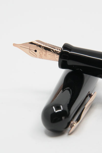 GIOIA | Metis | Fountain Pen | Classic | Black | Rose Gold