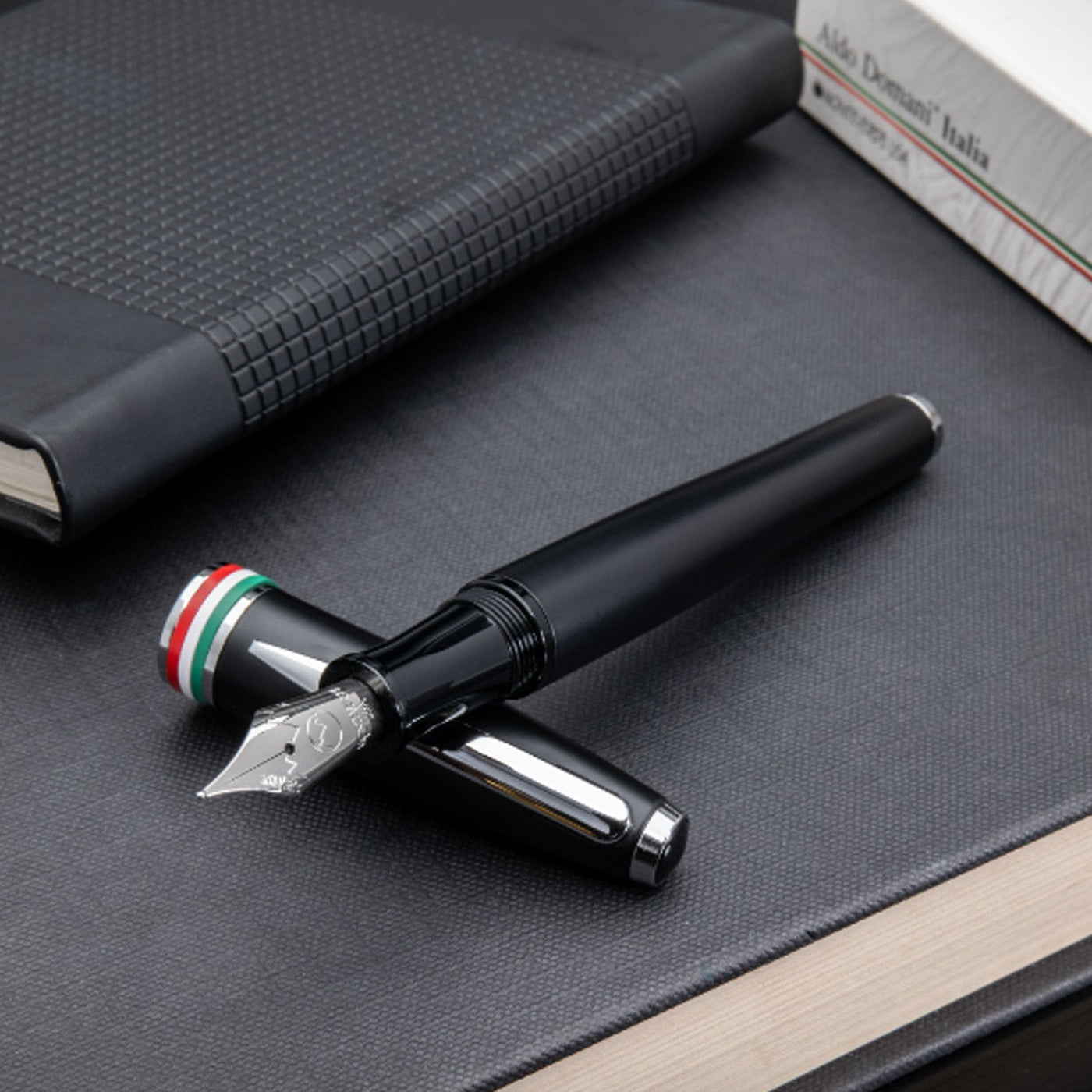 Monteverde Aldo Domani Italia Fountain Pen - Matte Black CT - penpencilink