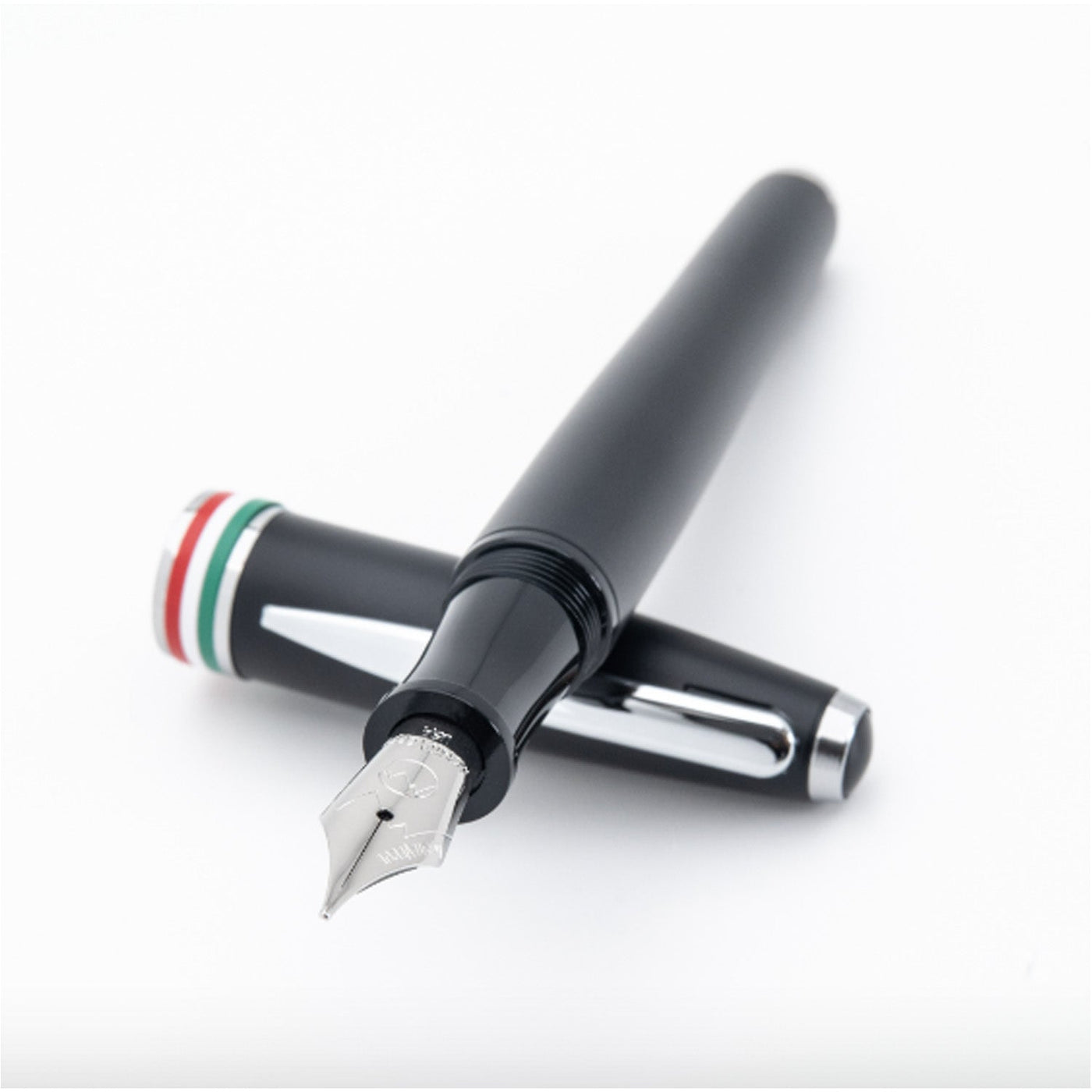 Monteverde Aldo Domani Italia Fountain Pen - Matte Black CT - penpencilink