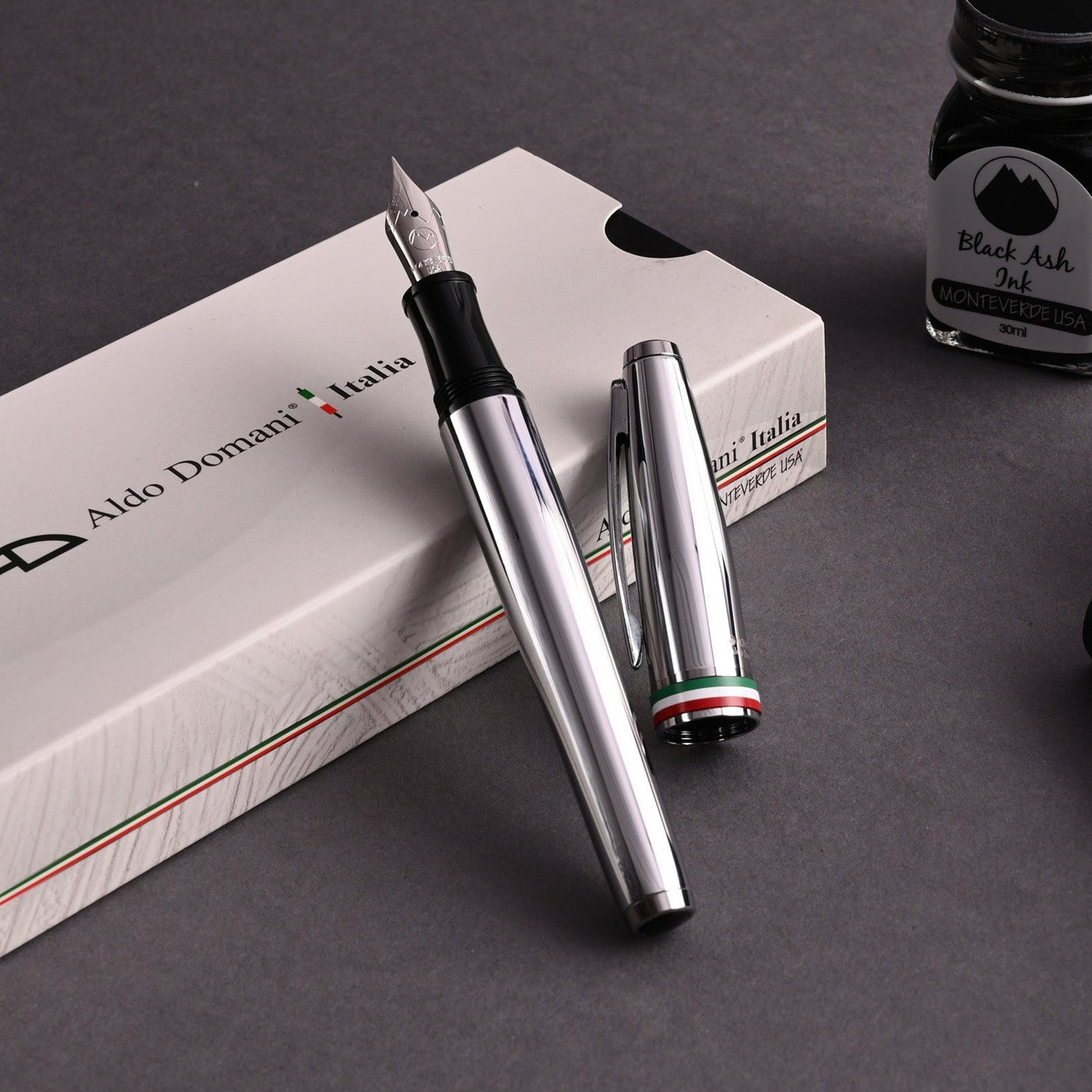 Monteverde Aldo Domani Italia Fountain Pen - Mirror Chrome CT - penpencilink