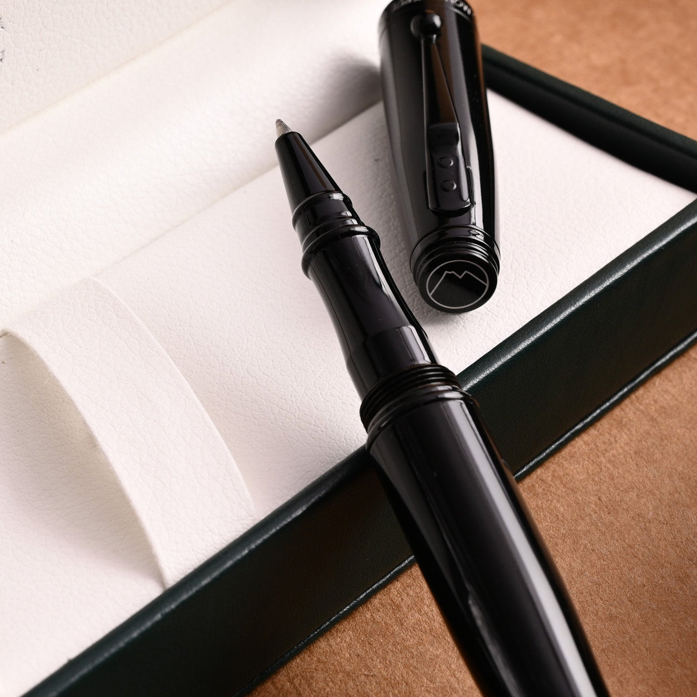 Monteverde Invincia Roller Ball Pen - Stealth Black BT - penpencilink