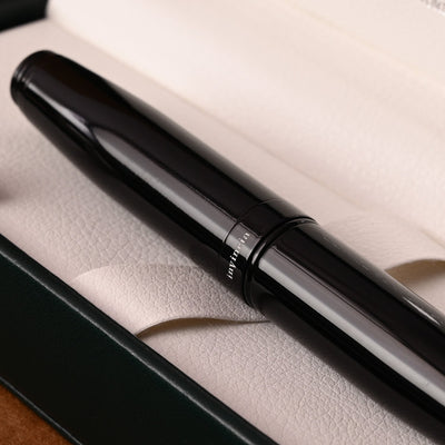 Monteverde Invincia Roller Ball Pen - Stealth Black BT - penpencilink
