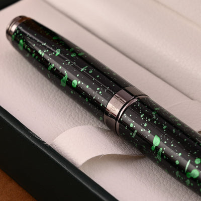 Monteverde Invincia Vega Fountain Pen - Starlight Green - penpencilink