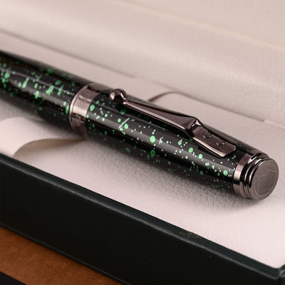 Monteverde Invincia Vega Fountain Pen - Starlight Green - penpencilink