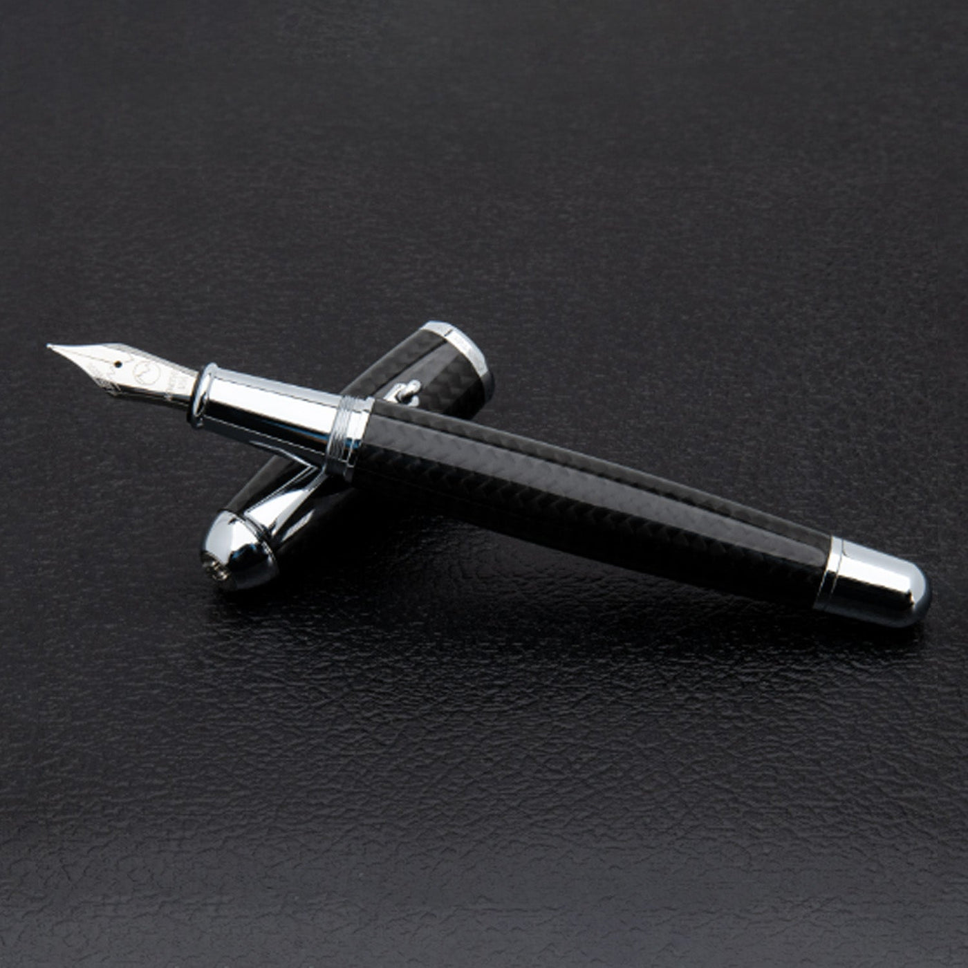 Monteverde Super Mega Carbon Fibre Fountain Pen - Black CT - penpencilink