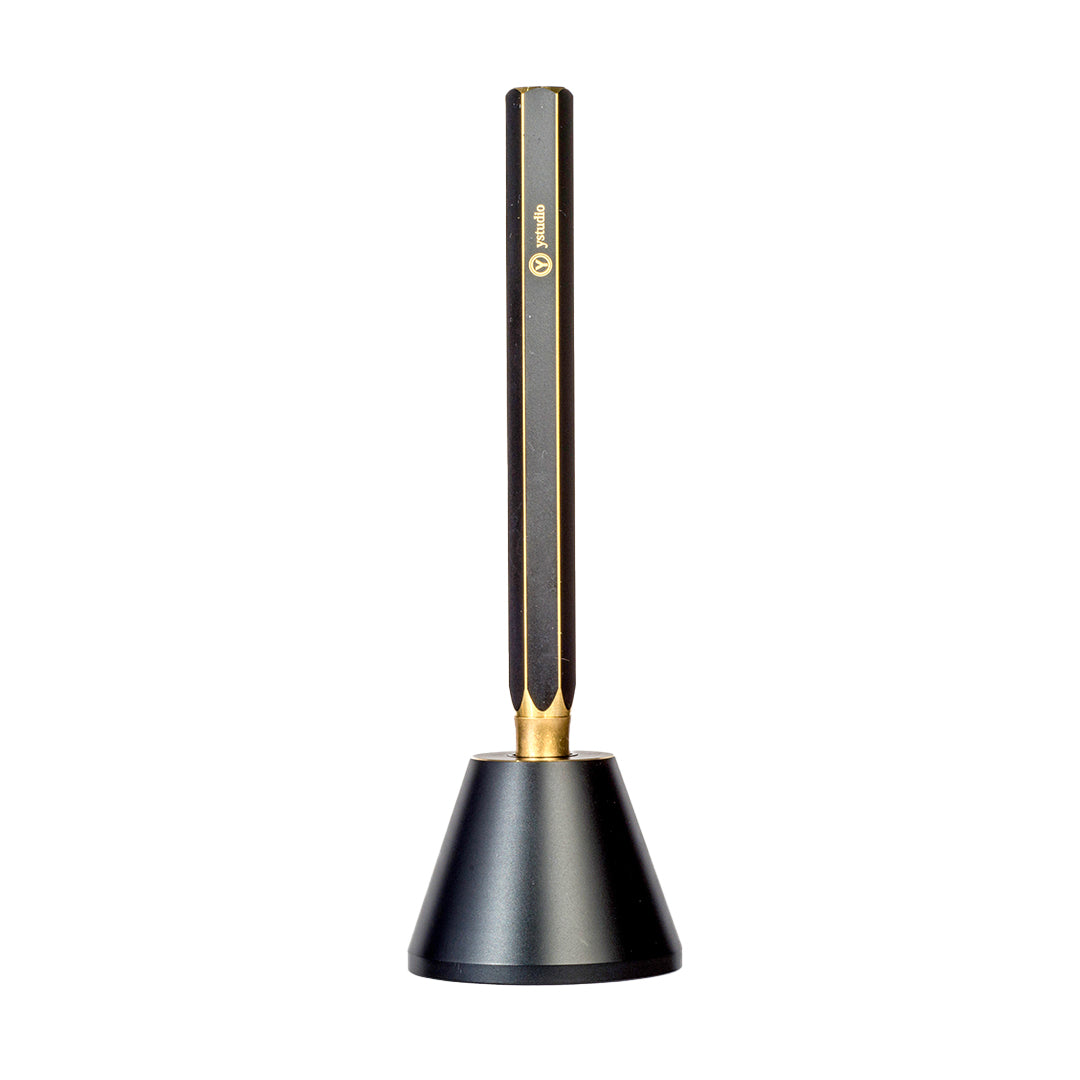 Ystudio, Desk Fountain Pen - Classic Revolve Brassing Black.