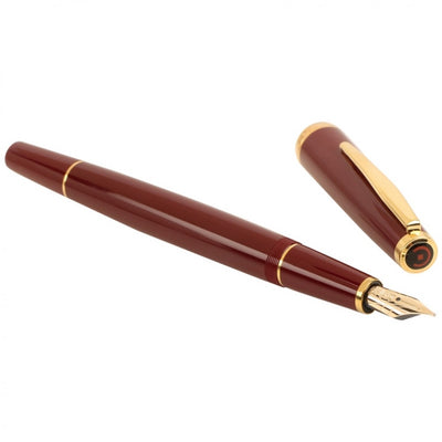 Cleo Skribent Classic Burgundy fountain pen, Precious Resin Body, Gold Plated Fittings, 14K Gold Nib